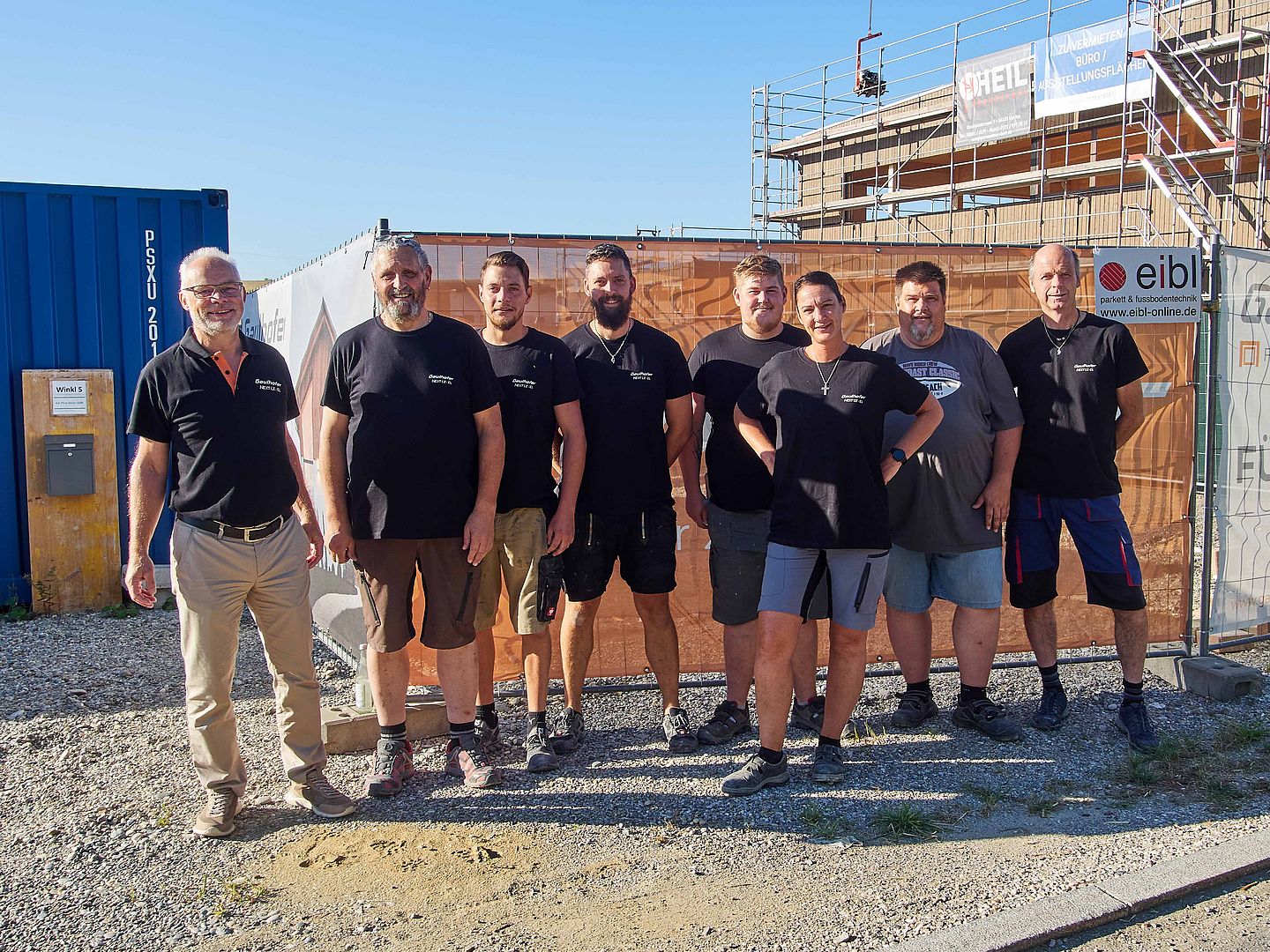 Standort Dorfen - Gruppenfoto